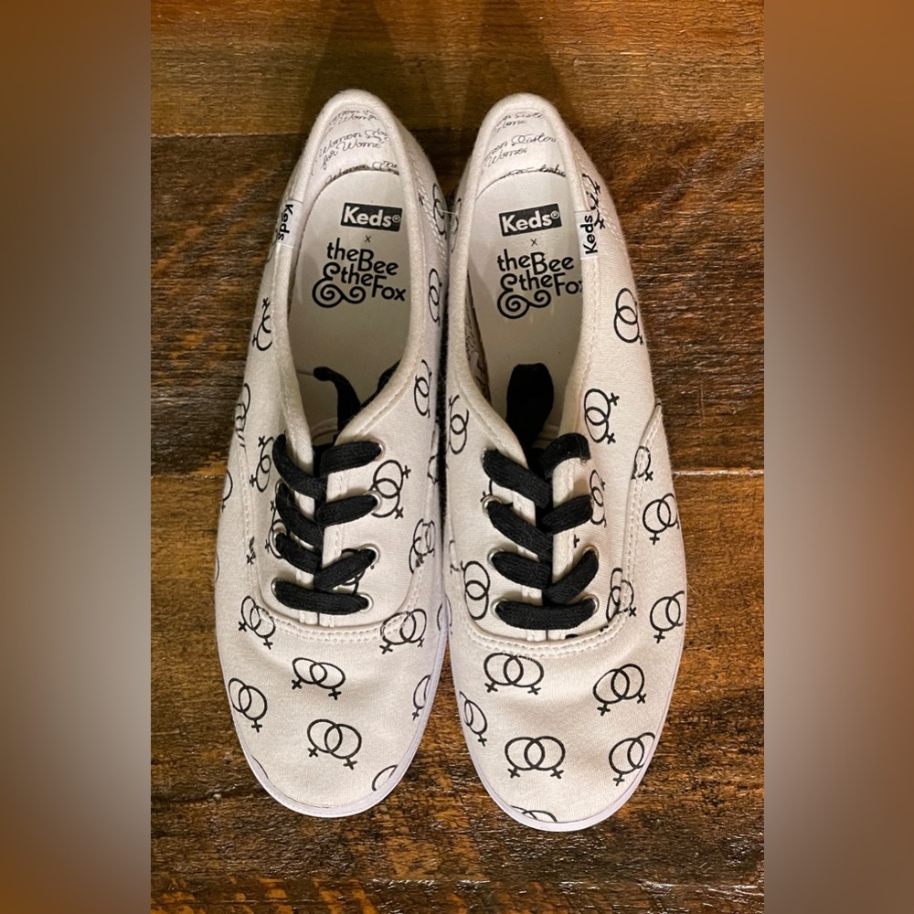 Cute AF ! Feminist The Bee & The Fox / Keds Collaboration / Sample Sneakers 👌🏼